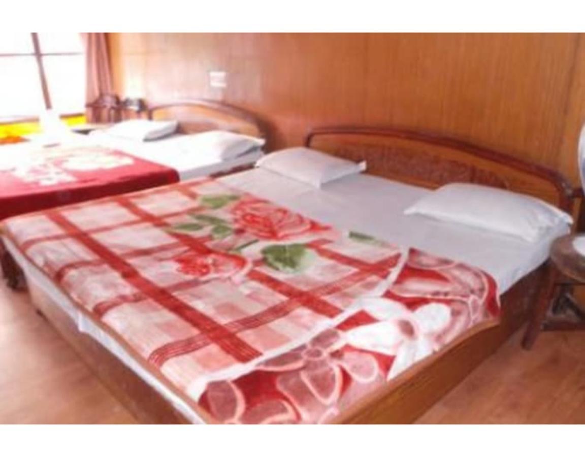 Hotel Darpan Nainital Zewnętrze zdjęcie